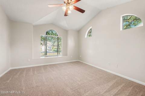7418 Amandas Crossing Drive, Jacksonville FL - photo 14 of 36