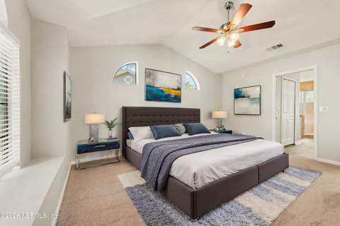 7418 Amandas Crossing Drive, Jacksonville FL - photo 15 of 36
