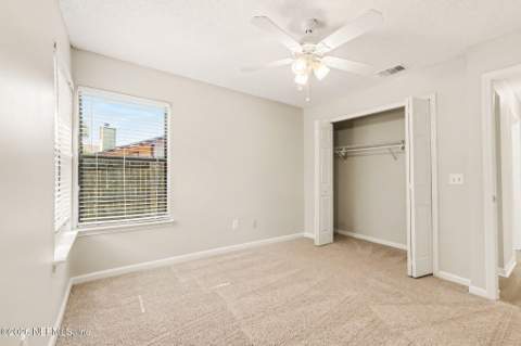 7418 Amandas Crossing Drive, Jacksonville FL - photo 23 of 36