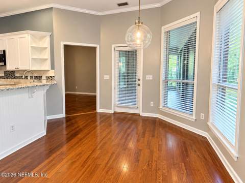 3863 Schoenwald Lane, Jacksonville FL - photo 12 of 36