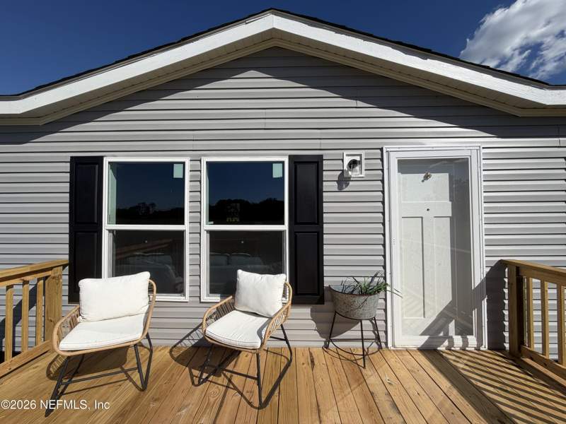 4 bedroom Mobile Home at 13203 SW 195th Avenue, Refuge, Brooker — photo 2