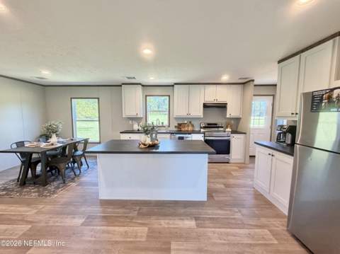 13203 SW 195th Avenue, Brooker FL - photo 17 of 45