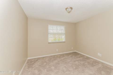 8331 Worm Wood Road, Jacksonville FL - photo 11 of 15