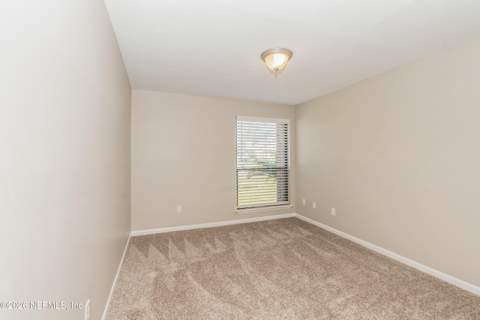 8337 Chason Road, Jacksonville FL - photo 11 of 15
