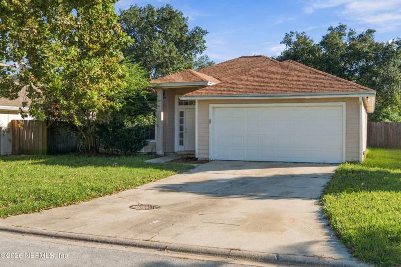 3 bedroom Single Family Residence at 3733 Woodbriar Drive, Sweetbriar, Orange Park — photo 3