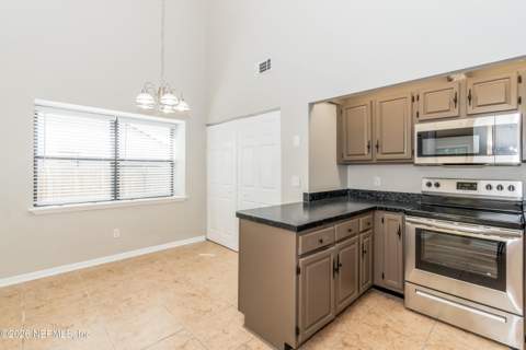 8337 Chason Road, Jacksonville FL - photo 9 of 15
