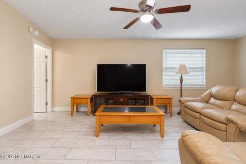 12015 Fagus Court, Jacksonville FL - photo 9 of 18