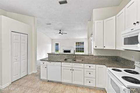 3733 Woodbriar Drive, Orange Park FL - photo 18 of 40