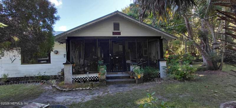 3 bedroom Single Family Residence at 253 Smiley Store Road, Bakers, Crescent City — photo 2