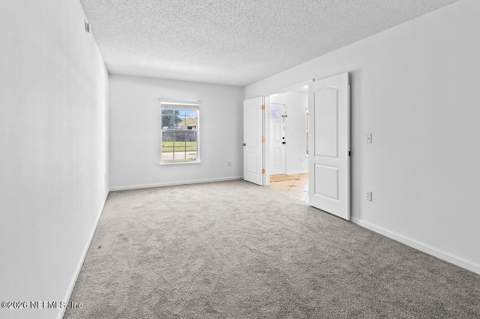 2387 Rusty Lakes Lane, Jacksonville FL - photo 15 of 60