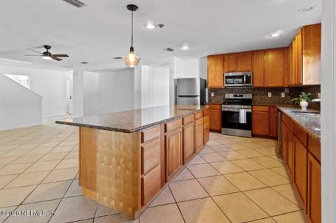2387 Rusty Lakes Lane, Jacksonville FL - photo 19 of 60
