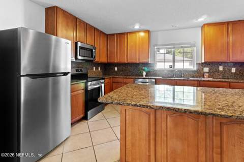 2387 Rusty Lakes Lane, Jacksonville FL - photo 20 of 60