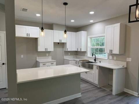 4854 Dandelion Street, Middleburg FL - photo 8 of 45