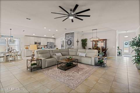 503 Chasewood Drive, St. Augustine FL - photo 7 of 61