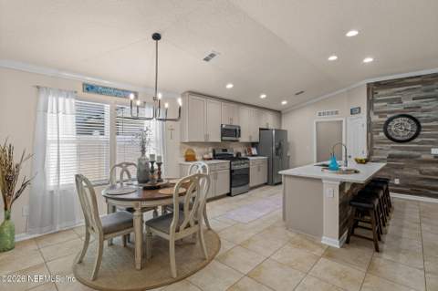 503 Chasewood Drive, St. Augustine FL - photo 11 of 61