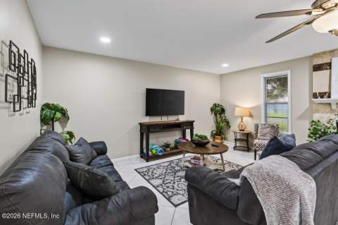 10749 Gelding Drive, Jacksonville FL - photo 13 of 100