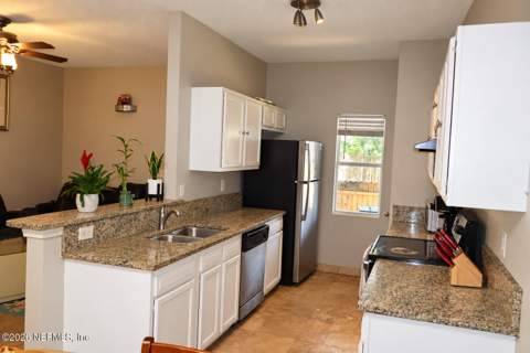 3611 Mente Street, Jacksonville FL - photo 7 of 27