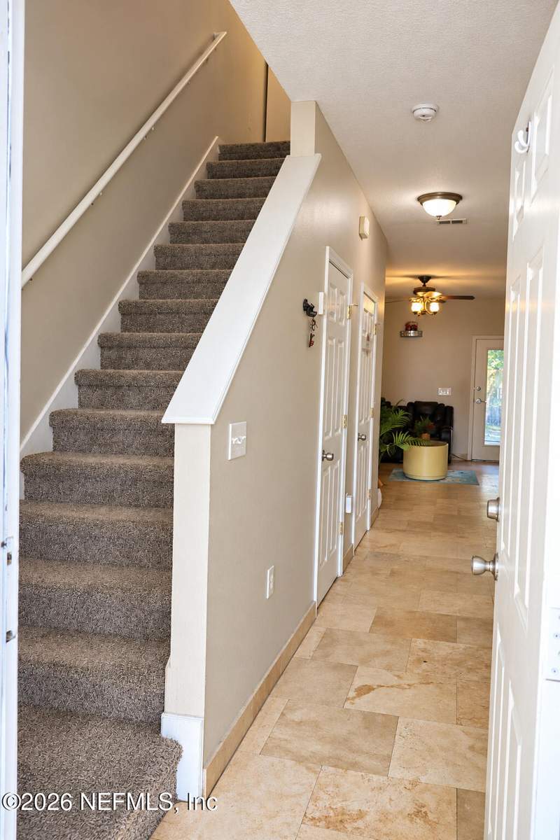 3 bedroom Single Family Residence at 3611 Mente Street, Waltons Addn, Jacksonville — photo 2
