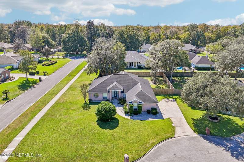 4 bedroom Single Family Residence at 2961 Shady Ridge Court, Villages Of Fireside, Middleburg — photo 3