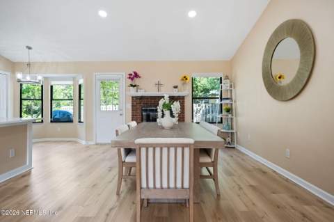 10603 Scottsdale Court, Jacksonville FL - photo 15 of 93