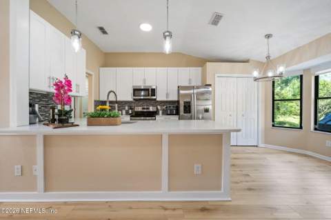 10603 Scottsdale Court, Jacksonville FL - photo 19 of 93