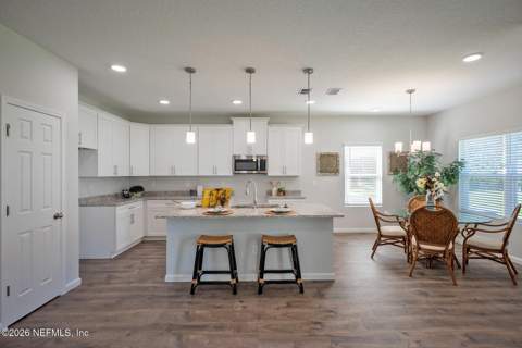 13779 Coral Drive, Jacksonville FL - photo 7 of 31