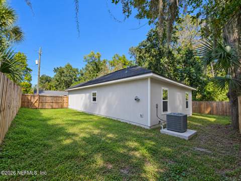 6868 Crane Avenue, Jacksonville FL - photo 24 of 32