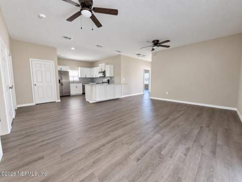 6868 Crane Avenue, Jacksonville FL - photo 8 of 32
