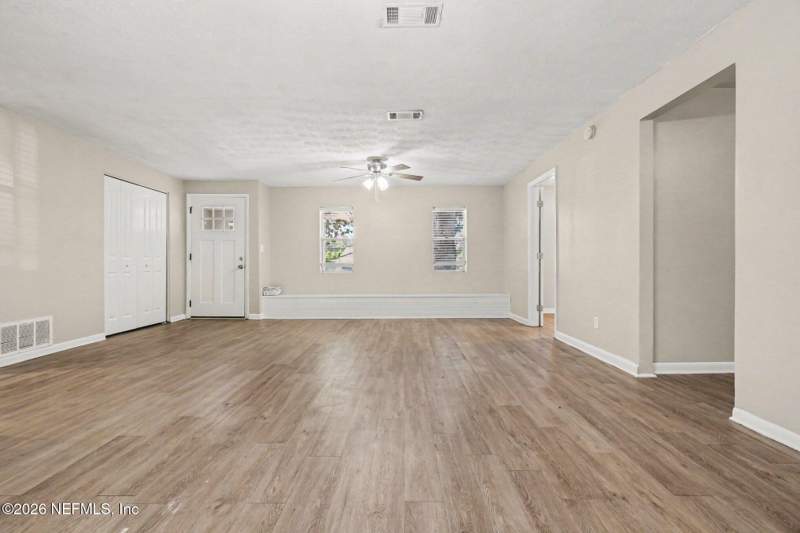 4 bedroom Single Family Residence at 7839 Spanish Oaks Drive, Rolling Hills, Jacksonville — photo 5