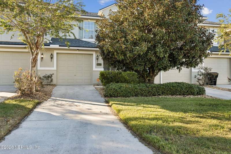 3 bedroom Townhouse at 3645 Creswick Circle #B, Briar Oaks Townhomes, Orange Park — photo 2