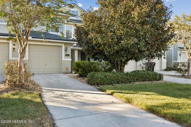 3 bedroom Townhouse at 3645 Creswick Circle #B, Briar Oaks Townhomes, Orange Park — photo 3