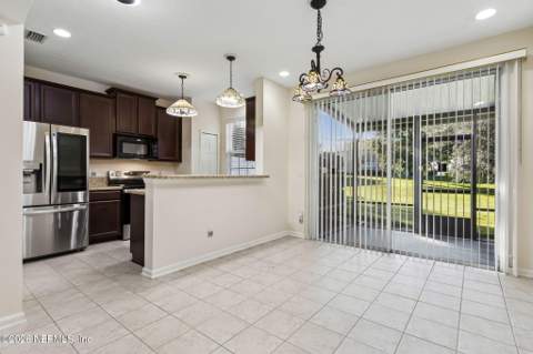 3645 Creswick Circle #B, Orange Park FL - photo 11 of 60