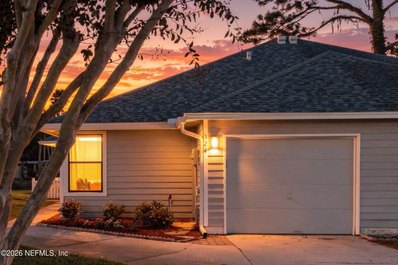 2 bedroom Single Family Residence at 124 Martinique Circle, The Islands At Ponte Vedra Lakes, Ponte Vedra Beach — photo 3