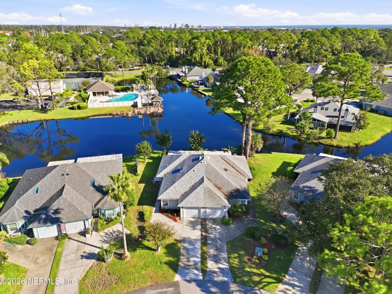 2 bedroom Single Family Residence at 124 Martinique Circle, The Islands At Ponte Vedra Lakes, Ponte Vedra Beach — photo 5