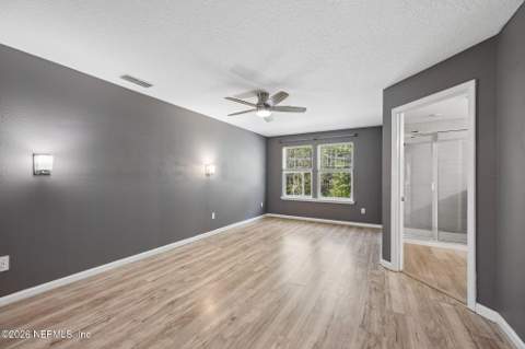 10380 Benson Lake Drive, Jacksonville FL - photo 20 of 44