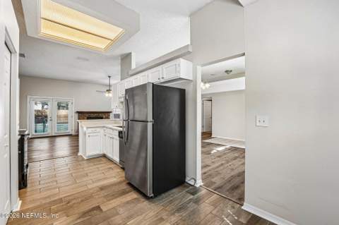 3302 Deerfield Pointe Drive, Orange Park FL - photo 14 of 36