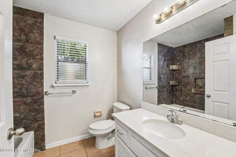 3302 Deerfield Pointe Drive, Orange Park FL - photo 20 of 36