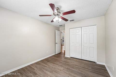 3302 Deerfield Pointe Drive, Orange Park FL - photo 24 of 36