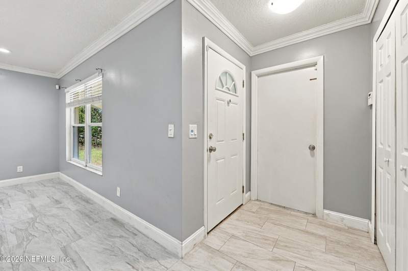 3 bedroom Single Family Residence at 6054 Toyota Drive, English Estates, Jacksonville — photo 4