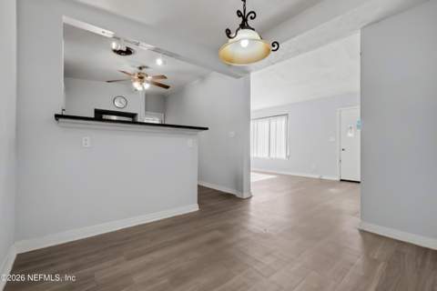 5643 Oliver Street, Jacksonville FL - photo 8 of 19