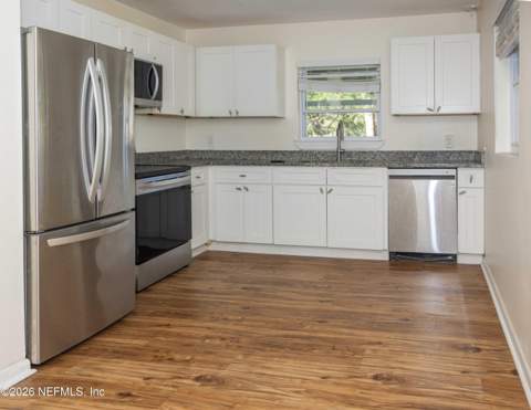 6422 Ish Brant Road, Jacksonville FL - photo 13 of 25