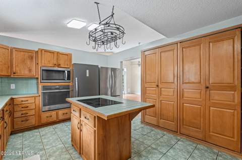 2216 Brentfield Road, Jacksonville FL - photo 12 of 66