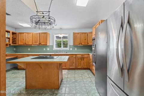 2216 Brentfield Road, Jacksonville FL - photo 13 of 66
