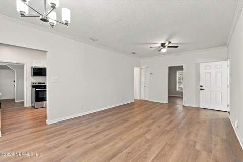 663 Linwood Avenue, Jacksonville FL - photo 11 of 30