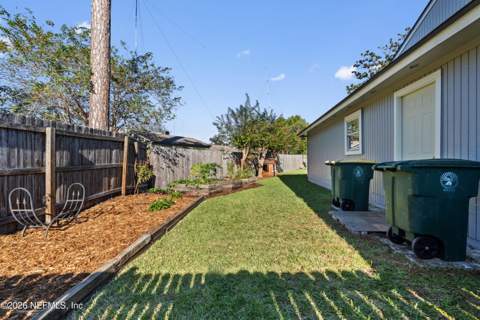 10019 Huntington Forest Boulevard, Jacksonville FL - photo 12 of 55