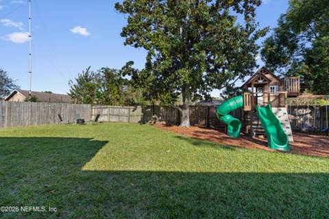 10019 Huntington Forest Boulevard, Jacksonville FL - photo 9 of 55