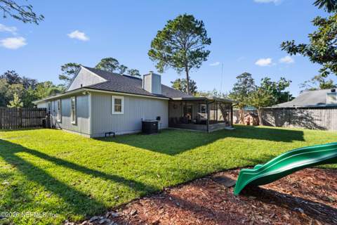 10019 Huntington Forest Boulevard, Jacksonville FL - photo 8 of 55