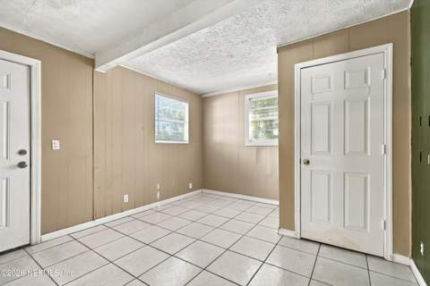 7404 Strato Road, Jacksonville FL - photo 13 of 27