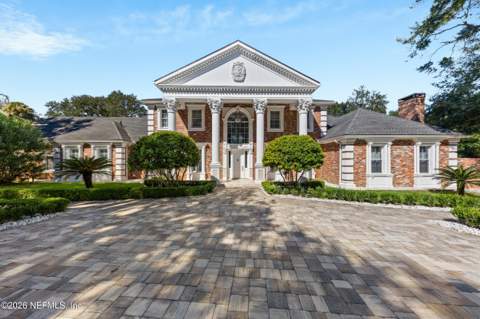 1370 Moss Creek Drive, Jacksonville FL - photo 16 of 126
