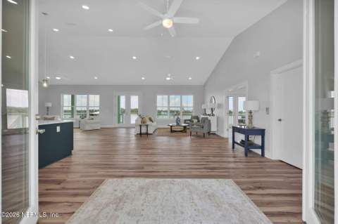 6030 Heckscher Drive, Jacksonville FL - photo 8 of 46
